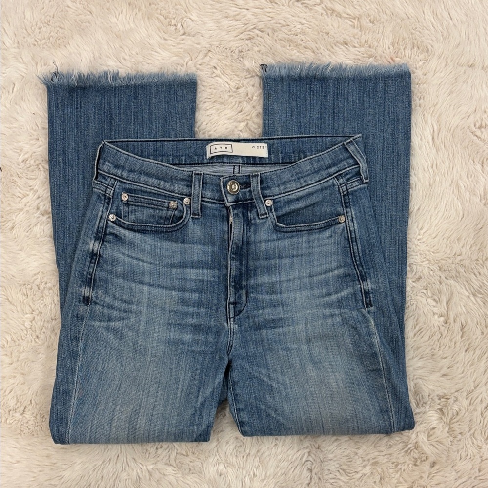 AYR Cropped Women's Jeans in Classic Blue